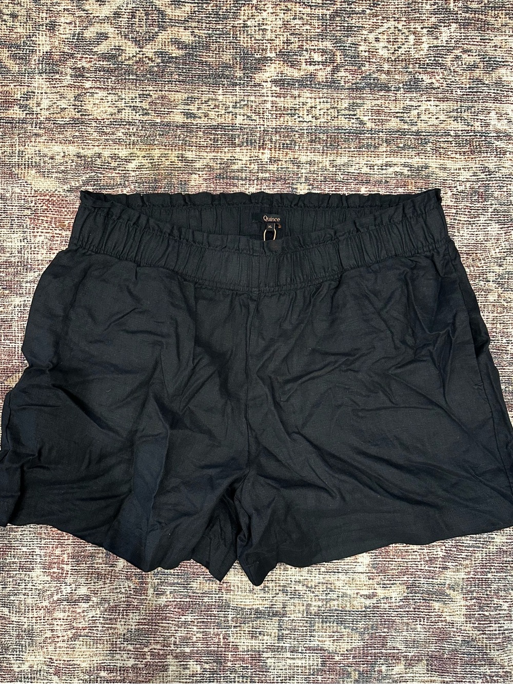 NWT QUINCE black Women's linen shorts